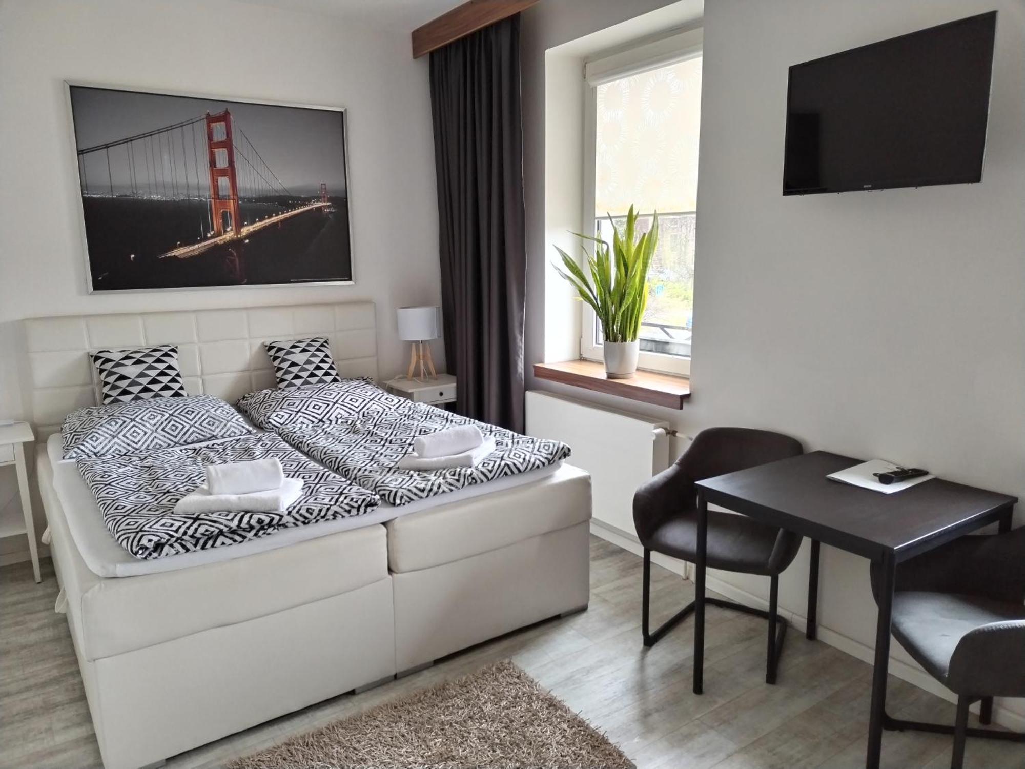 Hotel Na Baste Jablonec nad Nisou Kültér fotó